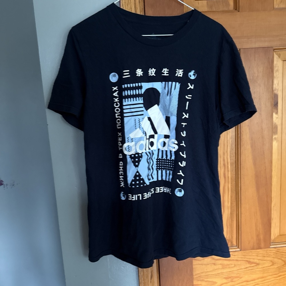 Adidas tshirt